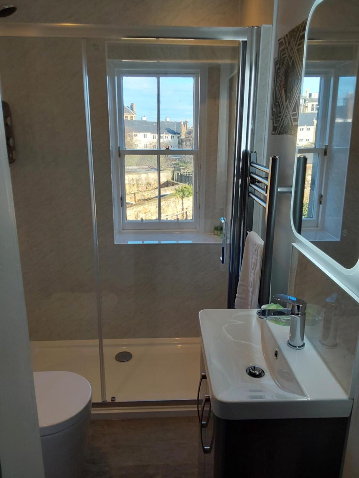 East Claremont Guest House Edinburgh Dış mekan fotoğraf